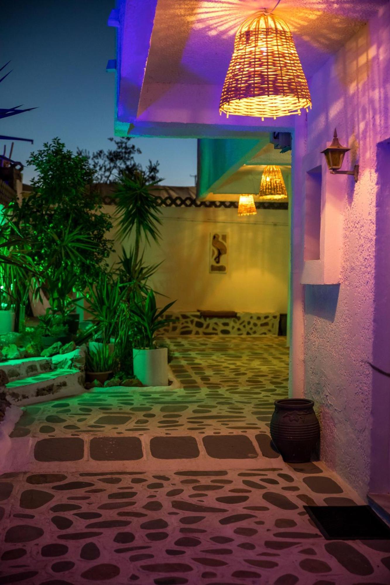 Casa Mikele By Sarikas - Sea Side Suites And Studios -Adults Only Faliráki Kültér fotó
