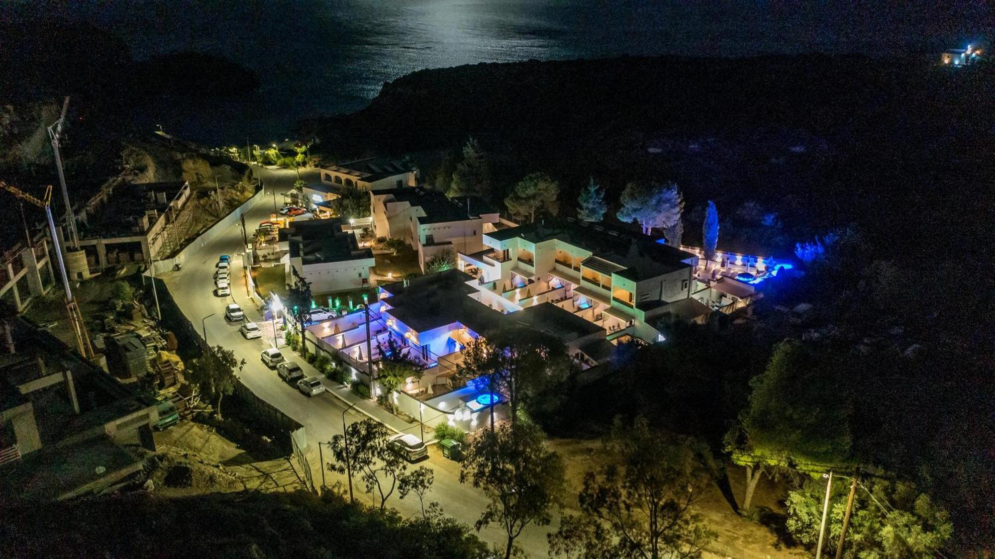 Casa Mikele By Sarikas - Sea Side Suites And Studios -Adults Only Faliráki Kültér fotó