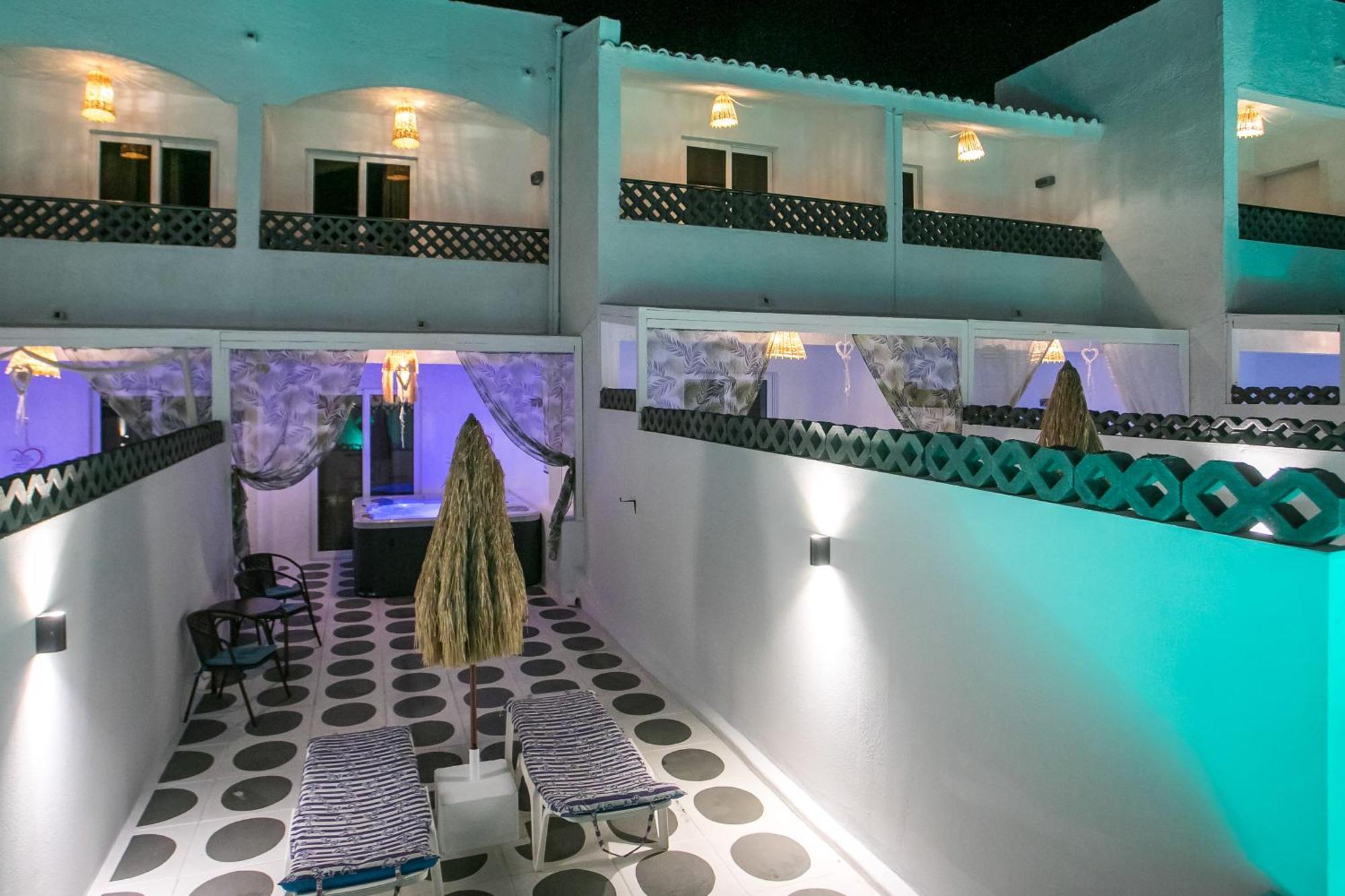 Casa Mikele By Sarikas - Sea Side Suites And Studios -Adults Only Faliráki Kültér fotó
